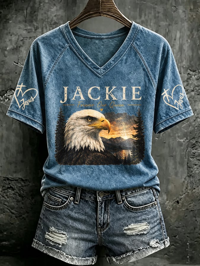 V Neck Retro Jackie Forever Our Queen Print T-Shirt