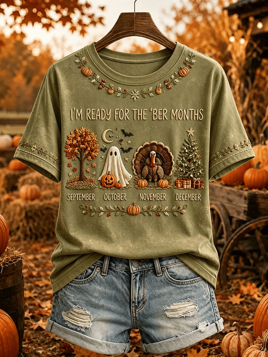 Women's Vintage I'm Ready For The Ber Months Print Casual T-shirt