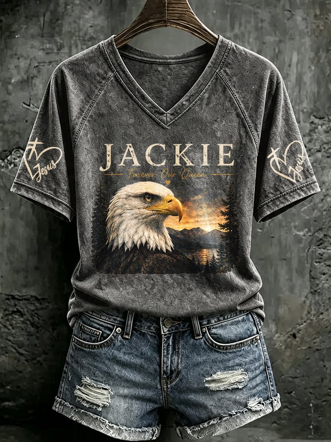 V Neck Retro Jackie Forever Our Queen Print T-Shirt