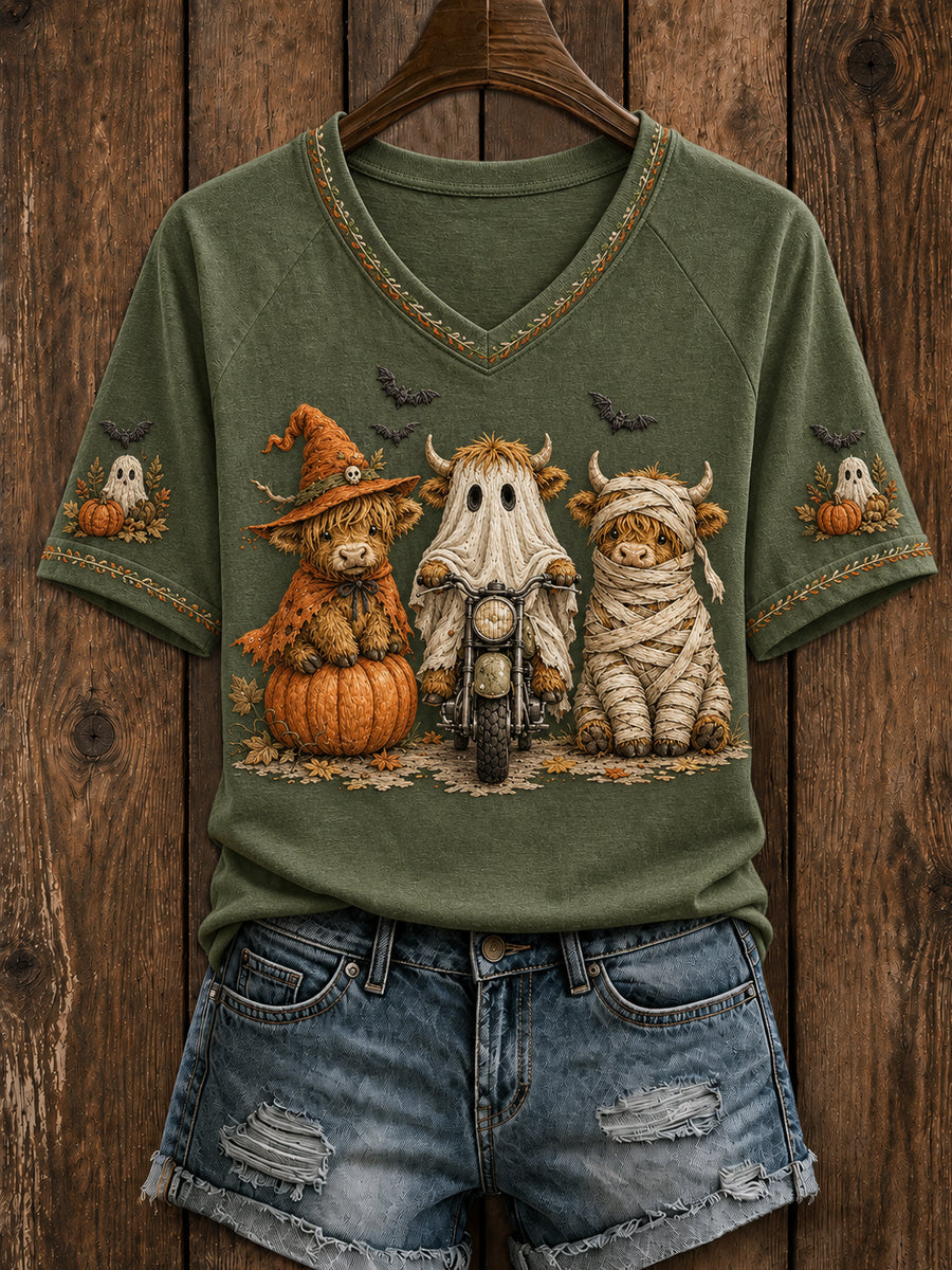 Women's Retro Autumn Highland Cow Pumpkin Ghost  Short Sleeve T-shirt